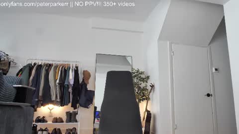 Peter Parker online show from July 19, 10:49 pm