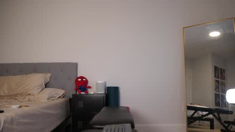 Snapshot of peterparkerrxox chatting on January 26, 10:35 pm Peter Parker online show from January 26, 10:35 pm