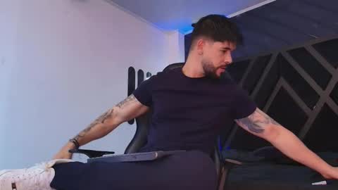 PETES EVANS new account online show from April 10, 11:23 pm