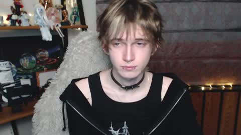 soren online show from April 27, 8:03 pm