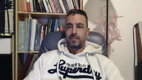 phantasie31 online show from March 3, 9:32 pm