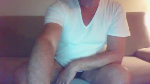 Snapshot of phil279 chatting on January 26, 8:13 pm Phil online show from January 26, 8:13 pm