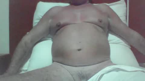 Snapshot of phil279 chatting on January 12, 4:52 am Phil online show from January 12, 4:52 am