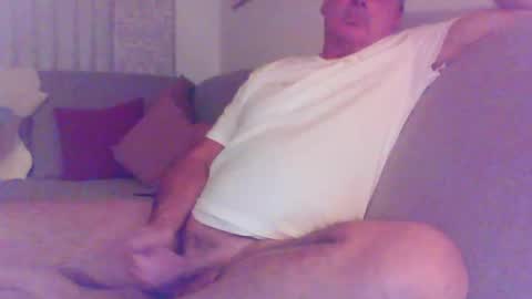 Snapshot of phil279 chatting on January 24, 1:03 am Phil online show from January 24, 1:03 am