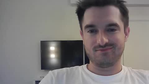 Snapshot of philborison chatting on October 1, 5:11 am PhilipBorison online show from October 1, 5:11 am