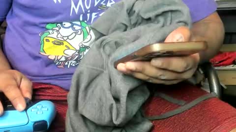 Snapshot of phillydick9 chatting on December 19, 11:18 am phillydick9 online show from December 19, 11:18 am