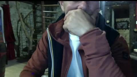 pierrohhh online show from April 18, 7:29 pm