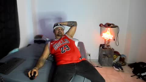 pikoro_gomez online show from July 7, 12:11 am