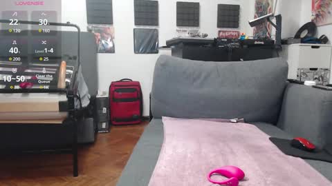 pingones 79 online show from December 27, 9:54 pm