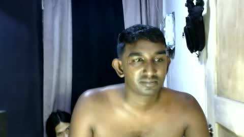 rayvienn online show from April 2, 3:09 pm