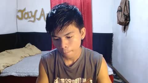 Snapshot of pinoymonstercock_xx chatting on December 5, 8:55 am WIN WIN JAY AR online show from December 5, 8:55 am