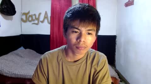 Snapshot of pinoymonstercock_xx chatting on March 11, 7:48 am WIN WIN JAY AR online show from March 11, 7:48 am