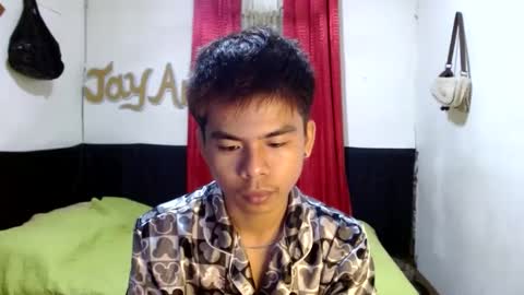 Snapshot of pinoymonstercock_xx chatting on February 9, 9:17 pm WIN WIN JAY AR online show from February 9, 9:17 pm