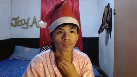 Snapshot of pinoymonstercock_xx chatting on December 23, 11:49 pm WIN WIN JAY AR online show from December 23, 11:49 pm