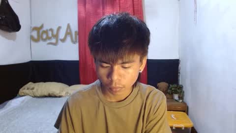 Snapshot of pinoymonstercock_xx chatting on January 19, 4:01 am WIN WIN JAY AR online show from January 19, 4:01 am