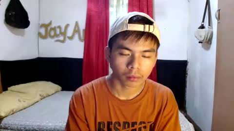 Snapshot of pinoymonstercock_xx chatting on February 11, 5:58 am WIN WIN JAY AR online show from February 11, 5:58 am