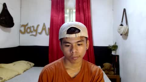 Snapshot of pinoymonstercock_xx chatting on February 8, 6:33 am WIN WIN JAY AR online show from February 8, 6:33 am
