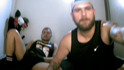Snapshot of pipe1203 chatting on October 16, 1:02 am pipe1203 online show from October 16, 1:02 am