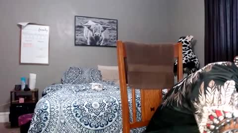 Snapshot of pippylongdickin chatting on October 6, 5:50 pm pippylongdickin online show from October 6, 5:50 pm