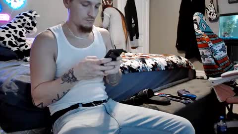 pippylongdickin online show from January 12, 10:58 pm