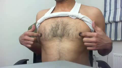 Snapshot of platino3026 chatting on January 29, 12:01 am platino3026 online show from January 29, 12:01 am