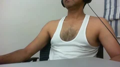 Snapshot of platino3026 chatting on September 26, 10:51 pm platino3026 online show from September 26, 10:51 pm