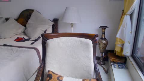 PETER online show from February 7, 10:30 pm