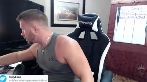 Player online show from December 28, 4:08 am