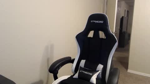 Player online show from November 24, 11:06 pm