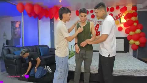   online show from February 22, 11:28 pm