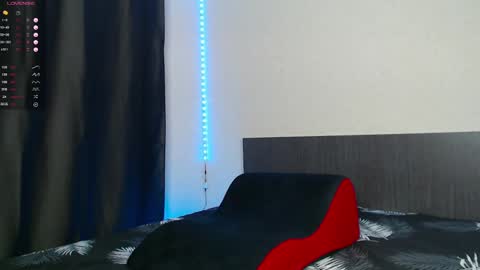 Snapshot of playmate_ chatting on January 30, 5:49 pm John online show from January 30, 5:49 pm