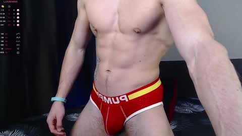 Snapshot of playmate_ chatting on March 2, 5:52 pm John online show from March 2, 5:52 pm