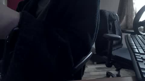 Hello ask me  . Im glad  to see you here in my room. Welcome PVT is open online show from November 30, 9:33 am