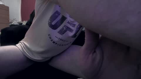 Hello ask me  . Im glad  to see you here in my room. Welcome PVT is open online show from November 1, 7:12 am