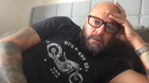 PleaseSitOnMyCock online show from April 12, 4:08 pm