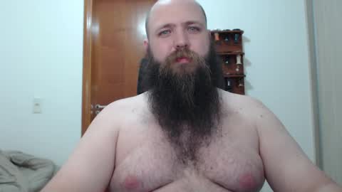 Snapshot of polar_bear91 chatting on February 17, 12:54 am Bear online show from February 17, 12:54 am