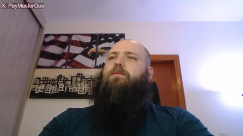 Snapshot of polar_bear91 chatting on September 17, 2:01 am Bear online show from September 17, 2:01 am
