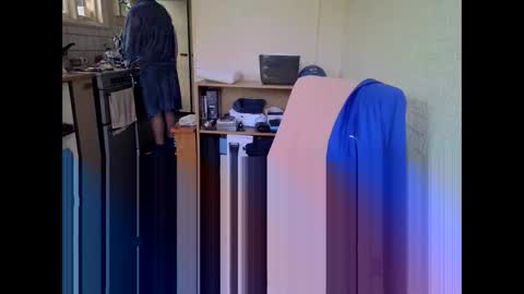 poshman65 online show from April 22, 9:36 am