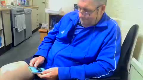 poshman65 online show from November 14, 9:16 pm