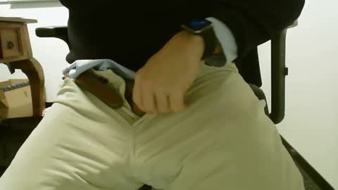 ConchilDog online show from December 22, 1:30 pm