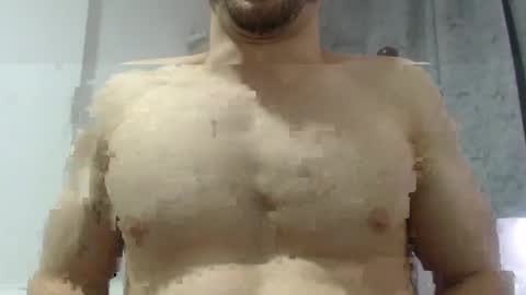 Snapshot of preettyboyx chatting on December 12, 3:37 pm JUAN online show from December 12, 3:37 pm