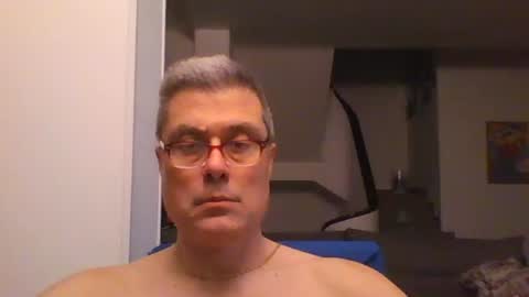 prendimisubito online show from April 8, 10:18 pm