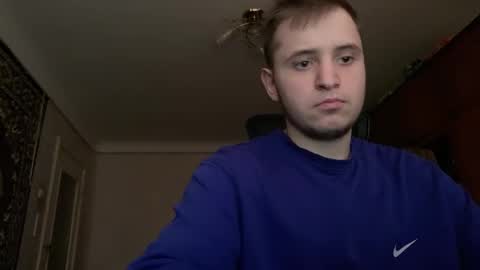 prettyboyhot01 online show from March 12, 8:30 am