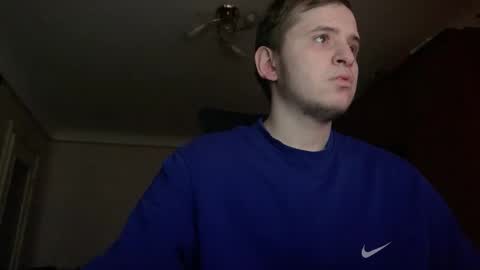 prettyboyhot01 online show from February 7, 9:58 am