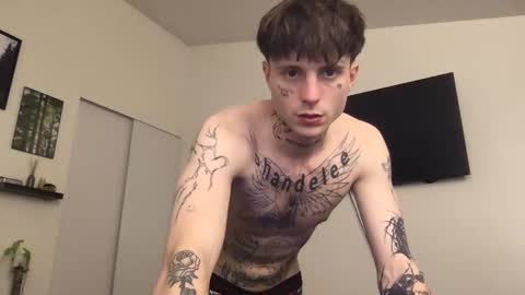 pretty boy online show from January 18, 3:19 am