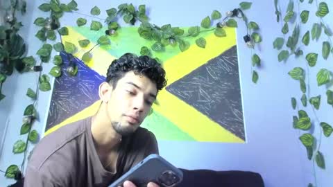 Snapshot of prince_arthur77 chatting on September 21, 12:38 pm prince_arthur77 online show from September 21, 12:38 pm