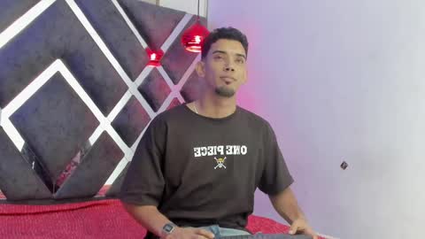 Snapshot of prince_arthur77 chatting on December 26, 1:54 pm prince_arthur77 online show from December 26, 1:54 pm