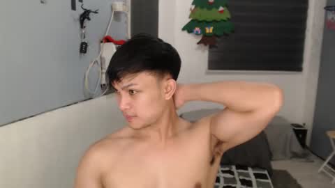 Prince Adrian online show from December 22, 6:49 pm