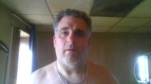 johnny online show from April 4, 9:01 pm