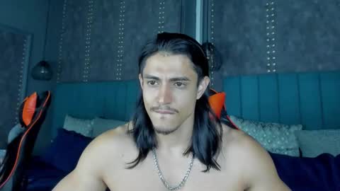 privilegewc online show from October 25, 6:04 am